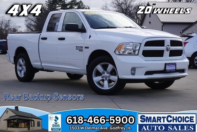 2022 Ram 1500 Classic Express 4X4 image 01