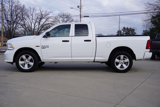 2022 Ram 1500 Classic Express 4X4 image 06