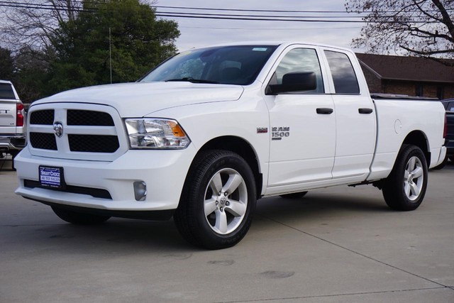 2022 Ram 1500 Classic Express 4X4 image 07