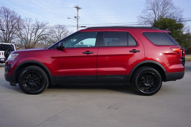 2017 Ford Explorer Base FWD image 06