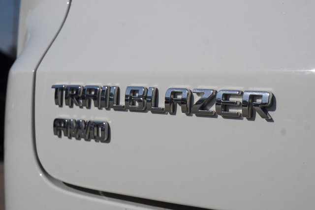 2024 Chevrolet TrailBlazer LT AWD image 18