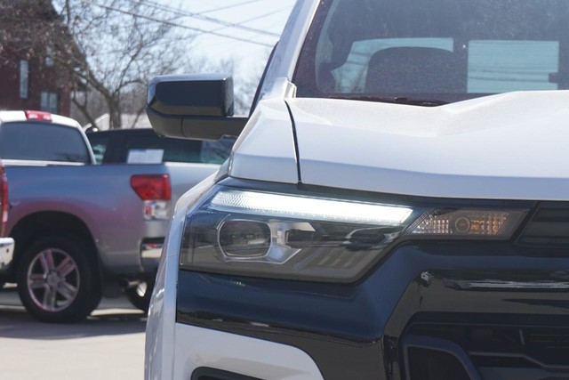 2023 Chevrolet Colorado Crew Cab 4WD Z71 image 09