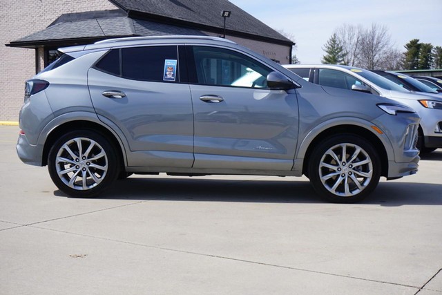 2024 Buick Encore GX Avenir AWD image 02