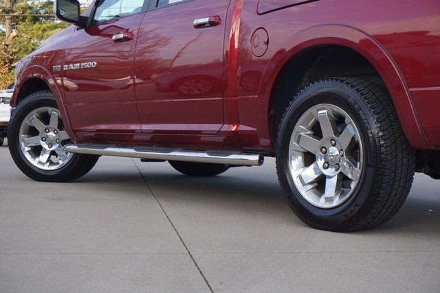 2011 Ram 1500 4WD Laramie Crew Cab image 15