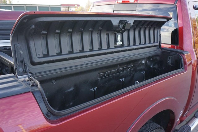 2011 Ram 1500 4WD Laramie Crew Cab image 21