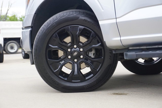2023 Ford F-150 4WD XLT SuperCrew image 15