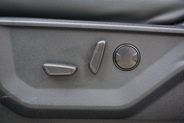 2023 Ford F-150 4WD XLT SuperCrew image 24