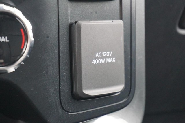 2023 Ford F-150 4WD XLT SuperCrew image 46