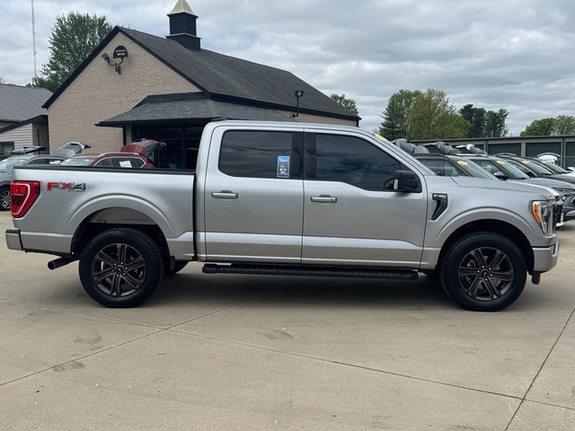 2021 Ford F-150 4WD XLT SuperCrew image 02