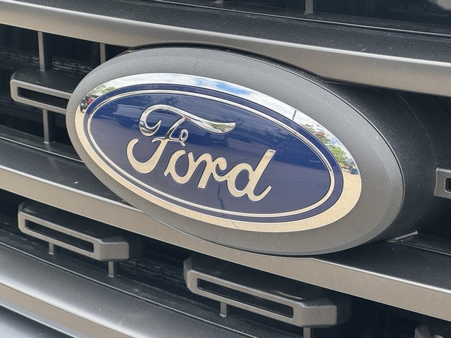 2021 Ford F-150 4WD XLT SuperCrew image 13