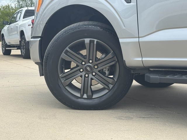2021 Ford F-150 4WD XLT SuperCrew image 17