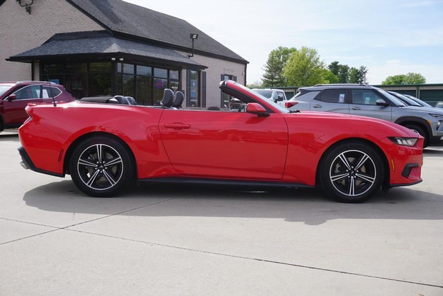 2024 Ford Mustang EcoBoost Premium image 02