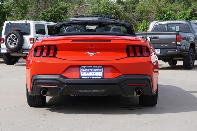 2024 Ford Mustang EcoBoost Premium image 04