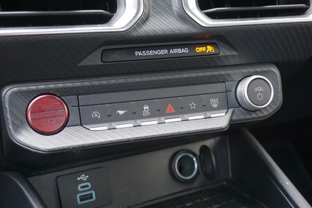2024 Ford Mustang EcoBoost Premium image 33