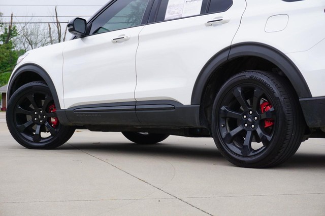 2021 Ford Explorer ST 4WD image 15
