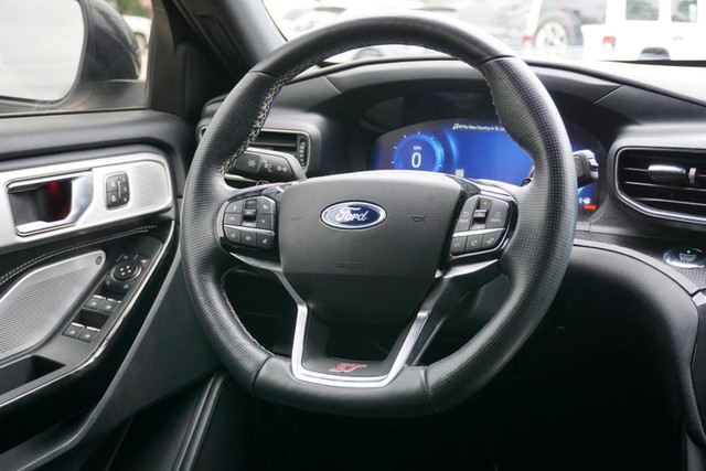 2021 Ford Explorer ST 4WD image 26