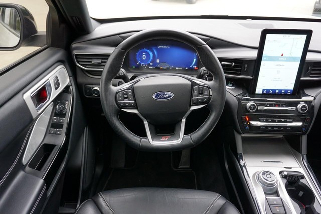 2021 Ford Explorer ST 4WD image 29