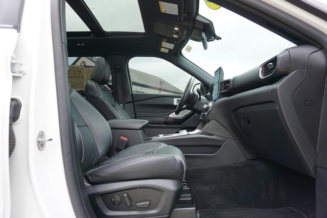 2021 Ford Explorer ST 4WD image 39