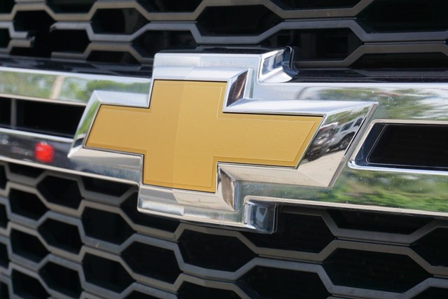2015 Chevrolet Tahoe LT 4wd image 11