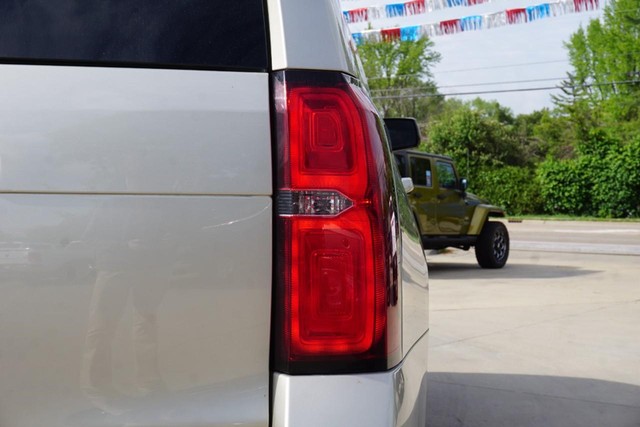 2015 Chevrolet Tahoe LT 4wd image 17