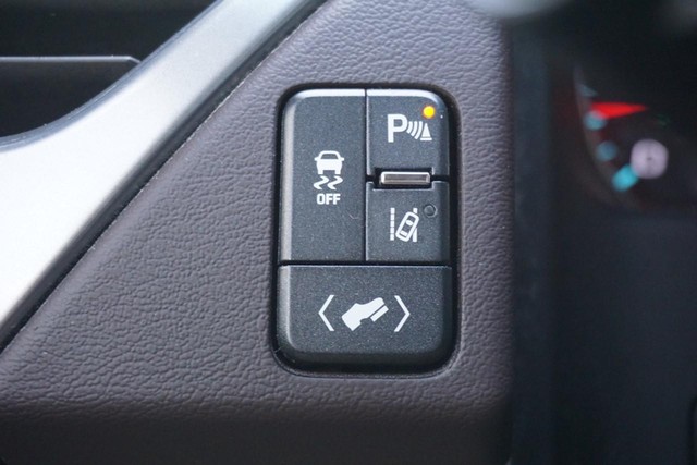 2015 Chevrolet Tahoe LT 4wd image 39