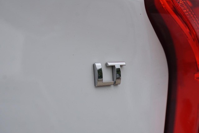2019 Chevrolet Spark LT FWD image 15