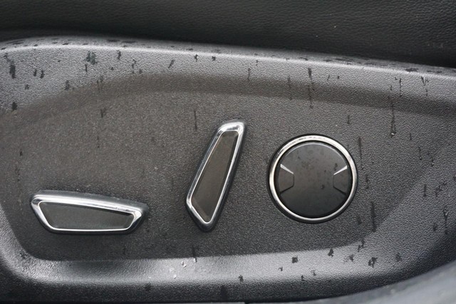 2017 Ford Fusion Titanium FWD image 20