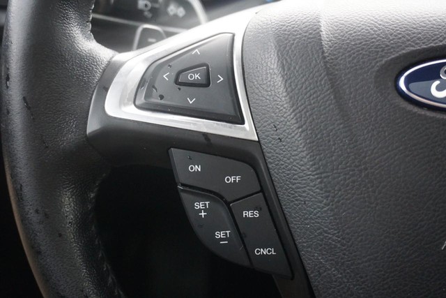 2017 Ford Fusion Titanium FWD image 34