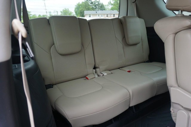 2017 Nissan Armada SL 4x4 image 29