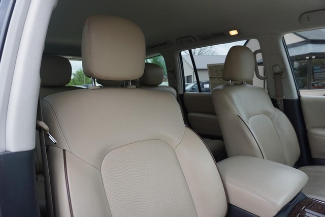 2017 Nissan Armada SL 4x4 image 32