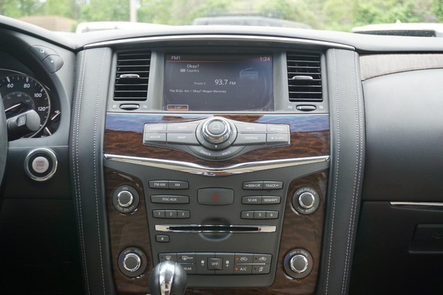 2017 Nissan Armada SL 4x4 image 35