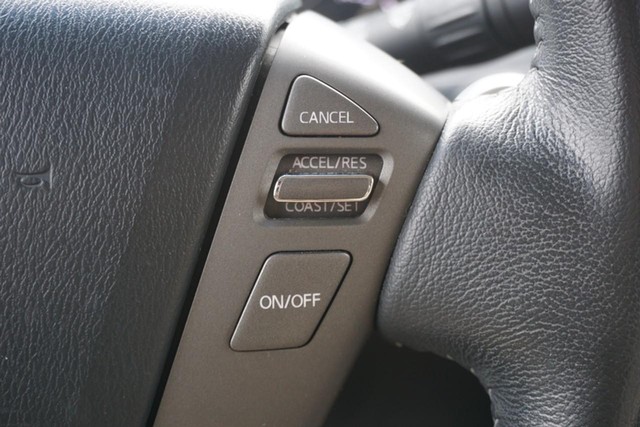 2017 Nissan Armada SL 4x4 image 39