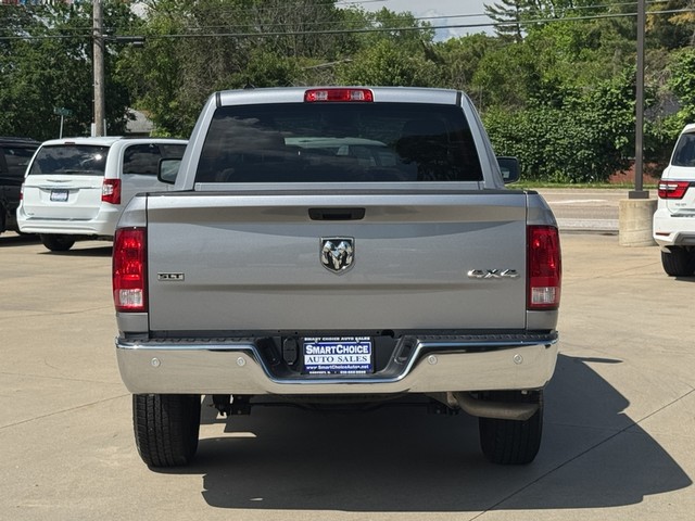 2022 Ram 1500 Classic SLT 4x4 image 05