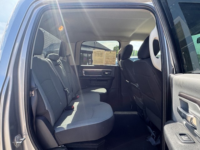 2022 Ram 1500 Classic SLT 4x4 image 23