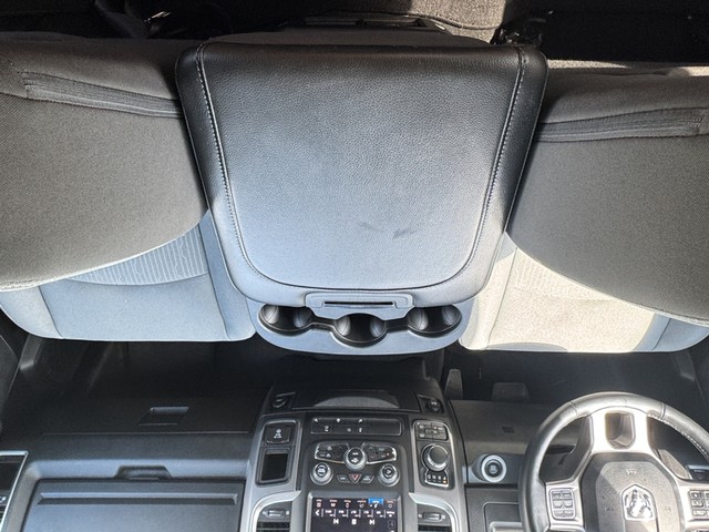 2022 Ram 1500 Classic SLT 4x4 image 31