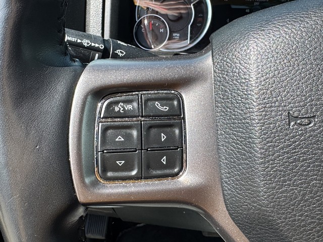 2022 Ram 1500 Classic SLT 4x4 image 35