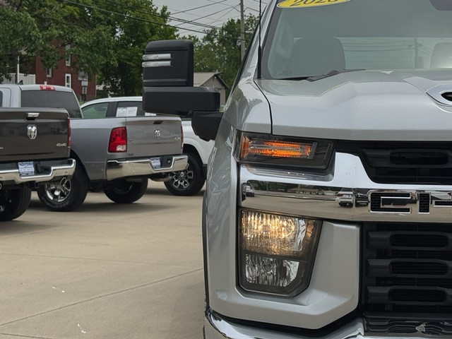 2023 Chevrolet Silverado 2500HD LT image 09