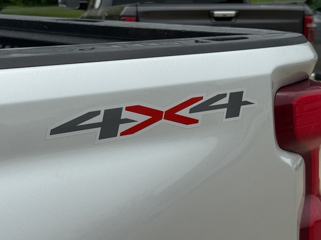 2023 Chevrolet Silverado 2500HD LT image 15