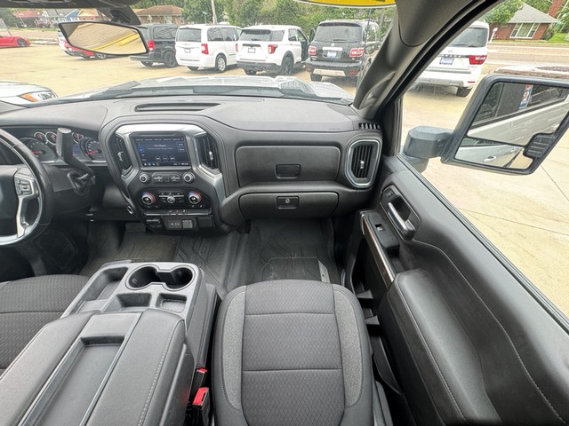 2023 Chevrolet Silverado 2500HD LT image 32