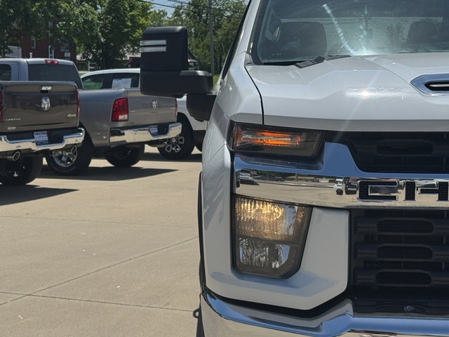 2023 Chevrolet Silverado 2500HD LT 4WD Crew Cab image 10