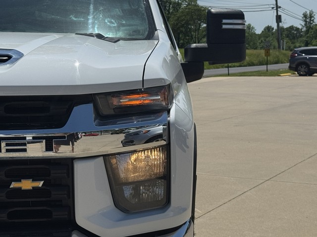 2023 Chevrolet Silverado 2500HD LT 4WD Crew Cab image 11