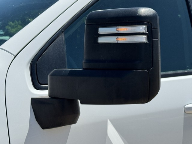 2023 Chevrolet Silverado 2500HD LT 4WD Crew Cab image 16