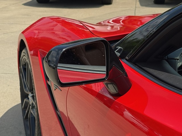 2015 Chevrolet Corvette Z51 2LT image 16