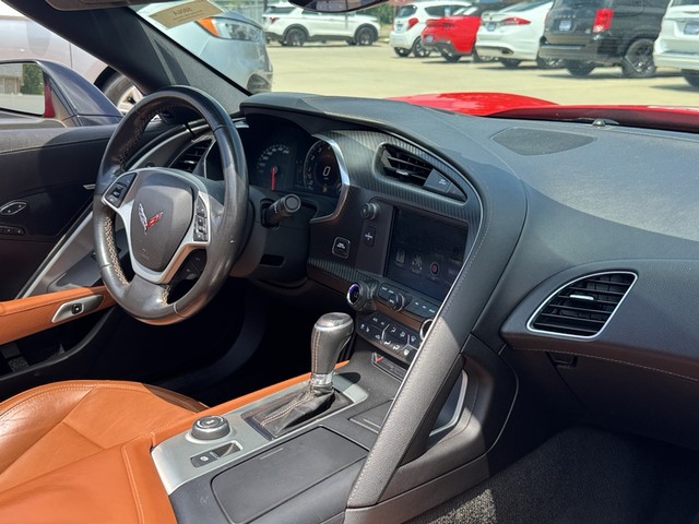 2015 Chevrolet Corvette Z51 2LT image 24