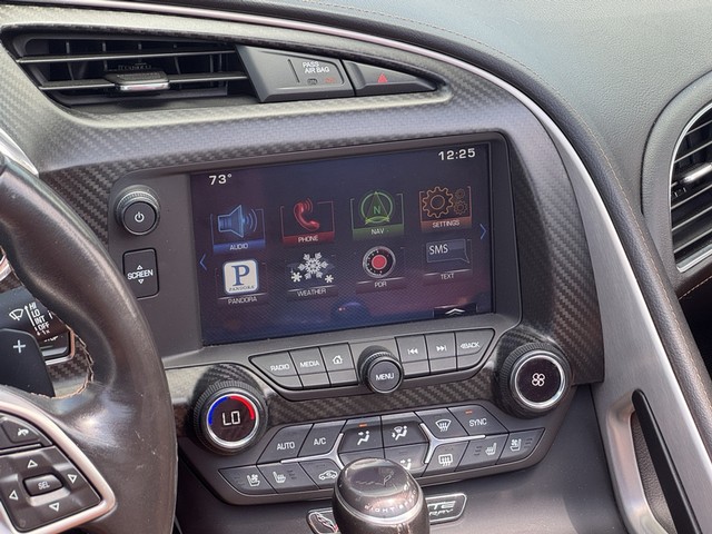 2015 Chevrolet Corvette Z51 2LT image 26