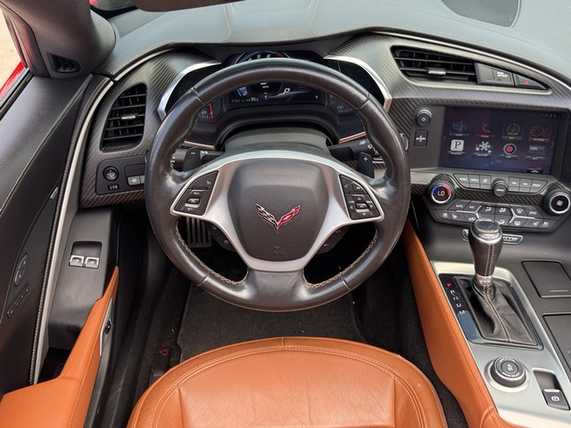 2015 Chevrolet Corvette Z51 2LT image 28