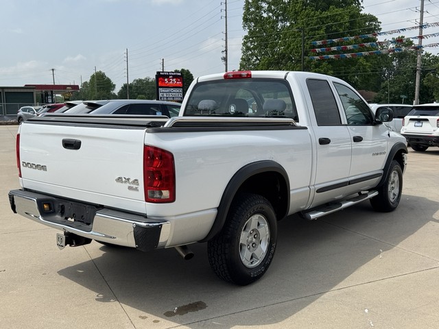 2004 Dodge Ram 1500 4WD SLT Quad Cab image 04