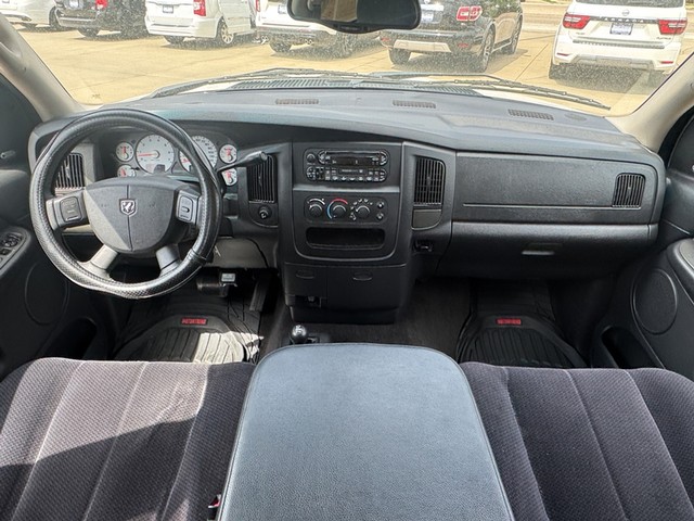 2004 Dodge Ram 1500 4WD SLT Quad Cab image 25