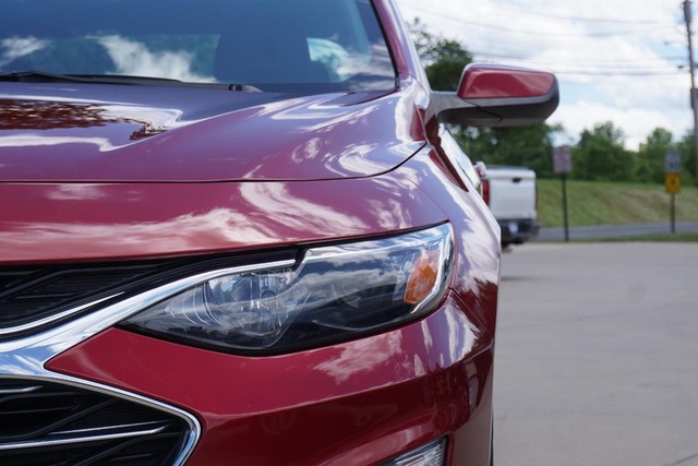 2023 Chevrolet Malibu LT FWD image 10