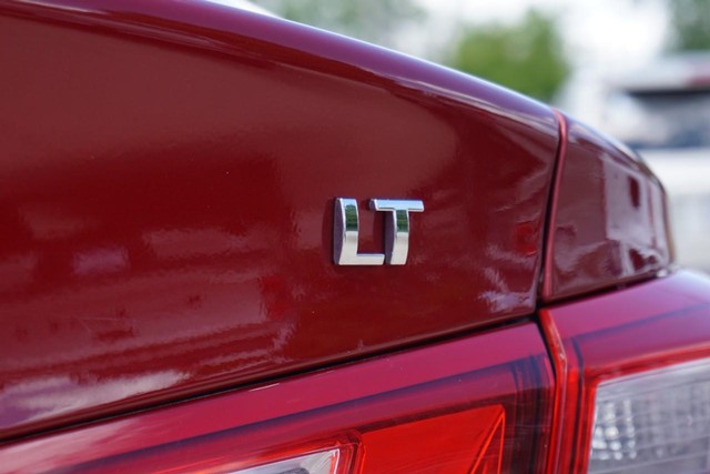 2023 Chevrolet Malibu LT FWD image 19